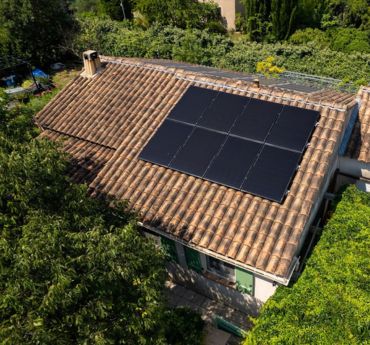 Vérifiez la production potentielle de votre maison à Hyères en fonction de son ensoleillement.