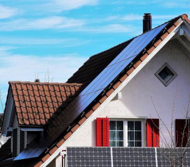 Choisissez le solaire pour produire votre électricité à Saint-Raphaël et faites de précieuses économies.