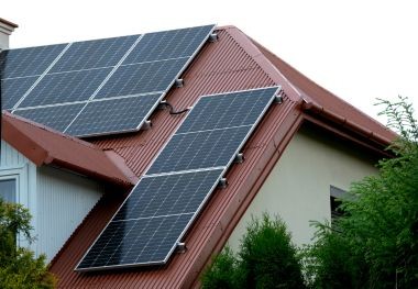 Draguignan : Comment faire installer son kit panneau solaire ?